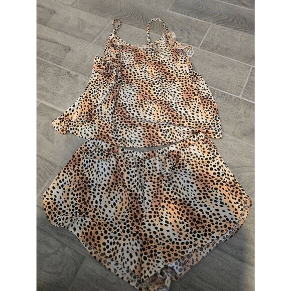 Women's Betsey Johnson Leopard Animal Print Pajama Lounge Set Cami Tank and Shor - Picture 1 of 10